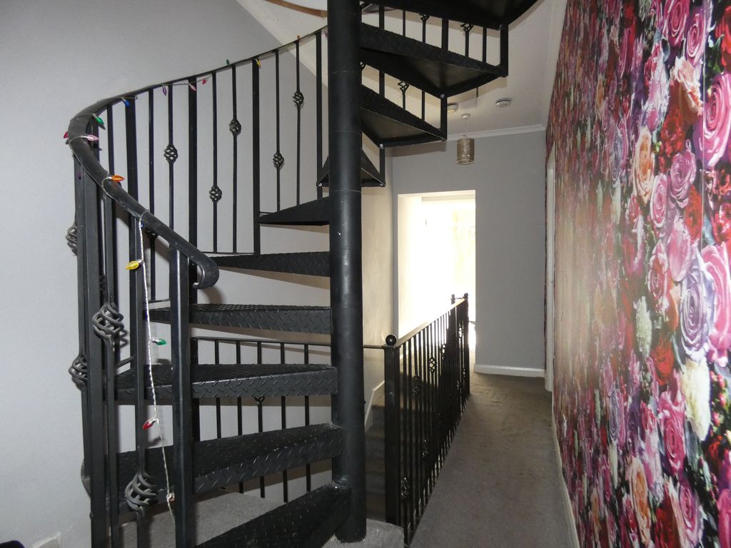 Landing with Stairs to Loft- click for photo gallery